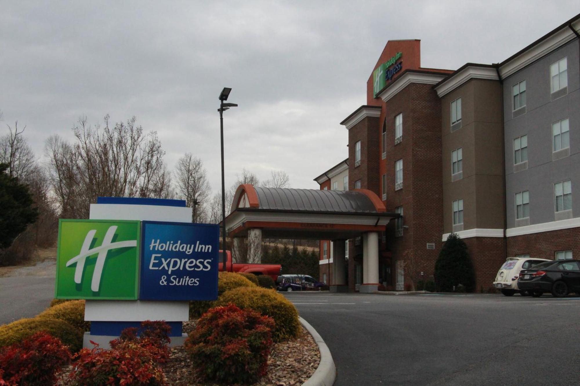 Holiday Inn Express & Suites Wytheville By Ihg Eksteriør bilde