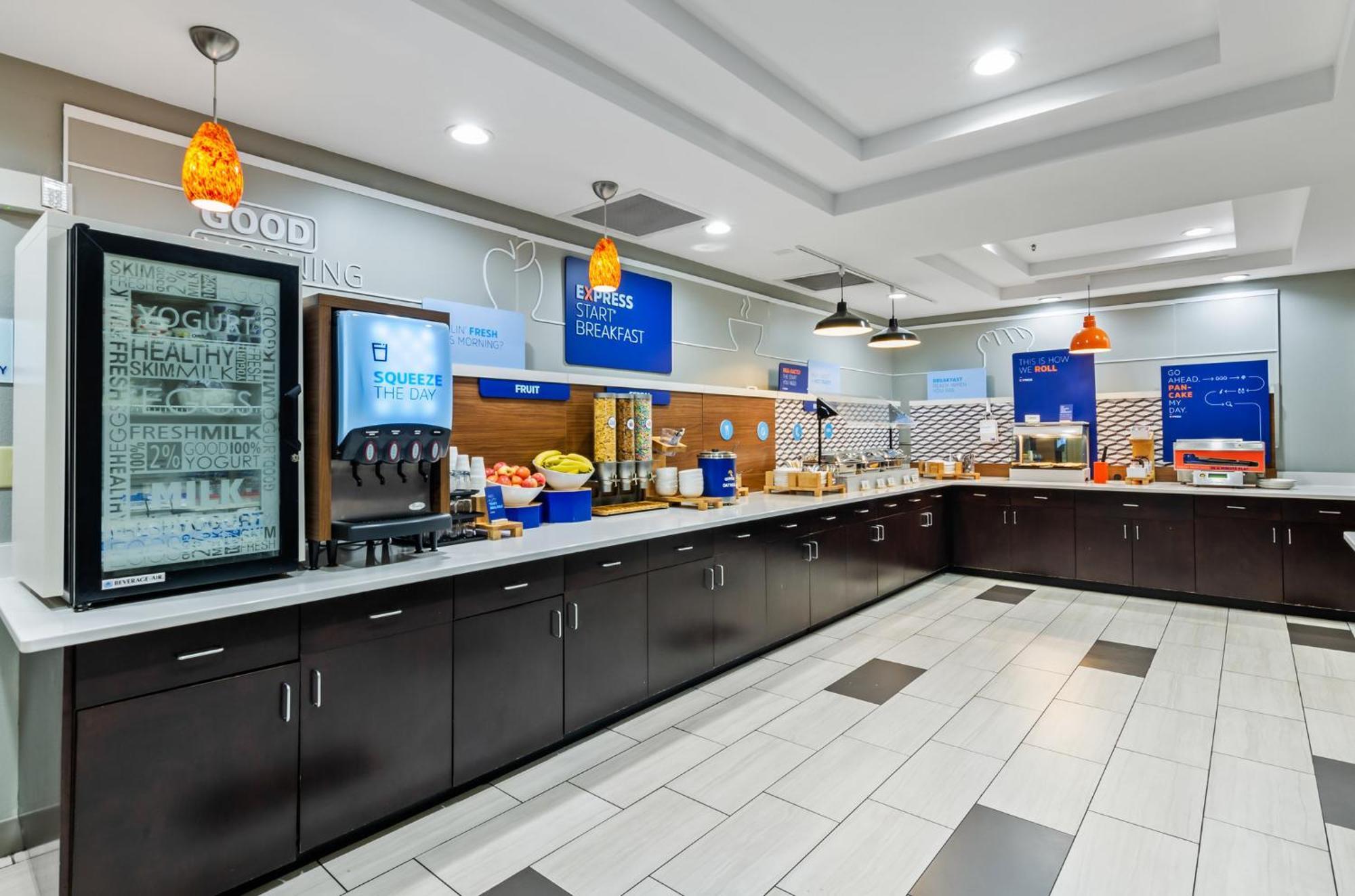 Holiday Inn Express & Suites Wytheville By Ihg Eksteriør bilde
