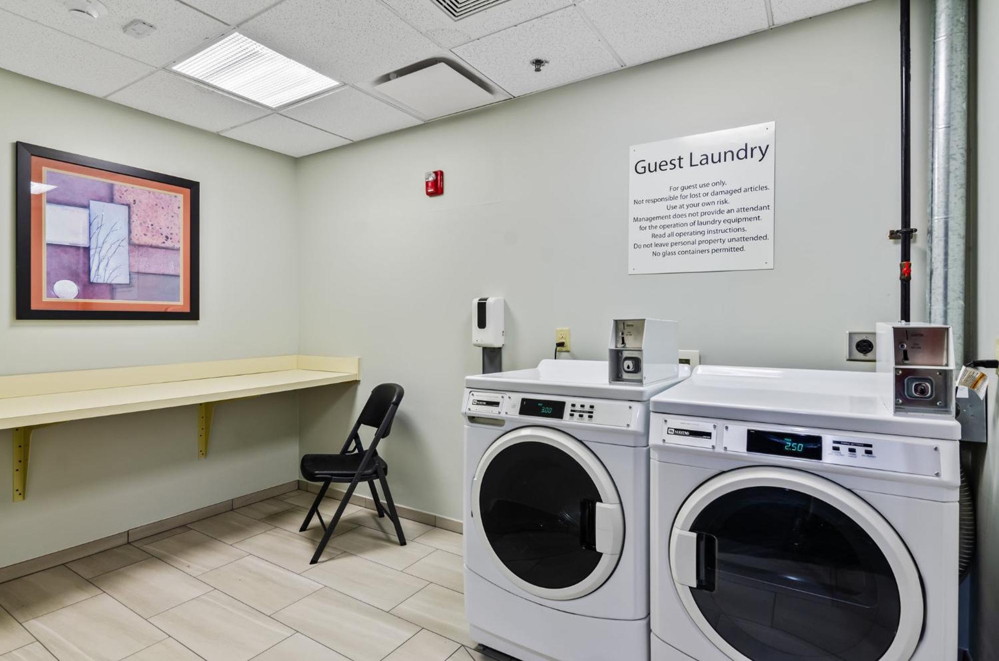 Holiday Inn Express & Suites Wytheville By Ihg Eksteriør bilde